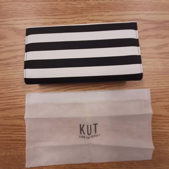 Kut from the kloth wallet - Picture 2 of 11